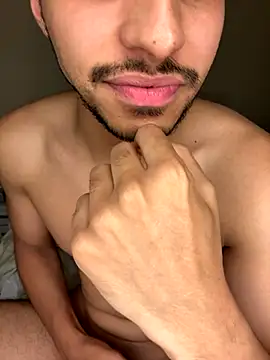 Snapshot of ravisex2 chatting on October 2025 03:47:01 AM ravisex2 online show from October 2025 03:47:01 AM