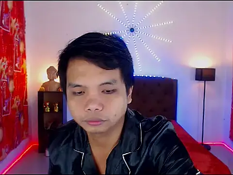 XExtraServiceManX online show from December 2025 02:02:02 PM