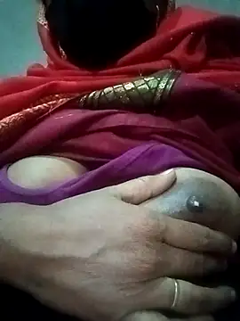 baddy8008 online show from December 2025 04:59:02 PM