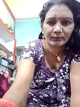 Snapshot of ZIVAA chatting on November 2025 04:55:01 AM ZIVAA online show from November 2025 04:55:01 AM