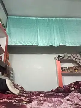 Snapshot of ZIVAA chatting on November 2025 11:24:02 AM ZIVAA online show from November 2025 11:24:02 AM