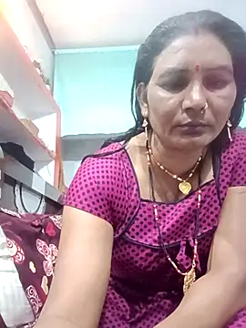 Snapshot of ZIVAA chatting on December 2025 06:23:01 AM ZIVAA online show from December 2025 06:23:01 AM