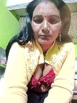 Snapshot of ZIVAA chatting on January 2026 06:31:02 PM ZIVAA online show from January 2026 06:31:02 PM