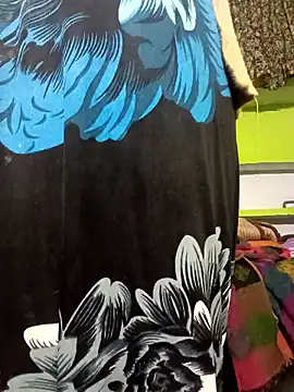 Snapshot of ZIVAA chatting on January 2026 03:45:02 AM ZIVAA online show from January 2026 03:45:02 AM