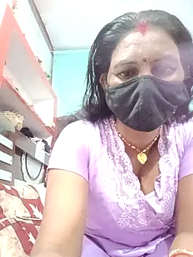 Snapshot of ZIVAA chatting on January 2026 06:07:02 AM ZIVAA online show from January 2026 06:07:02 AM