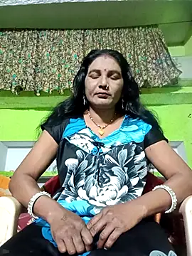 Snapshot of ZIVAA chatting on February 2026 04:38:01 AM ZIVAA online show from February 2026 04:38:01 AM