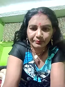 Snapshot of ZIVAA chatting on February 2026 06:58:02 AM ZIVAA online show from February 2026 06:58:02 AM