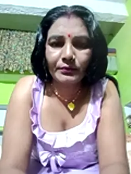 Snapshot of ZIVAA chatting on February 2026 04:04:01 PM ZIVAA online show from February 2026 04:04:01 PM