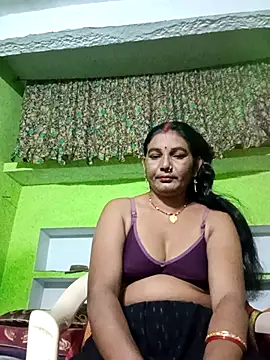 Snapshot of ZIVAA chatting on March 2026 04:03:02 AM ZIVAA online show from March 2026 04:03:02 AM