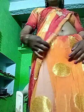 Snapshot of ZIVAA chatting on April 2026 08:44:02 AM ZIVAA online show from April 2026 08:44:02 AM