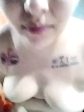 Snapshot of yelezia chatting on October 2025 09:29:01 AM yelezia online show from October 2025 09:29:01 AM