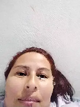 Snapshot of yelezia chatting on January 2026 01:11:02 AM yelezia online show from January 2026 01:11:02 AM