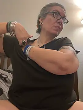 dieseldame1313 online show from January 2025 07:10:02 AM