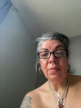 dieseldame1313 online show from January 2025 09:55:02 PM