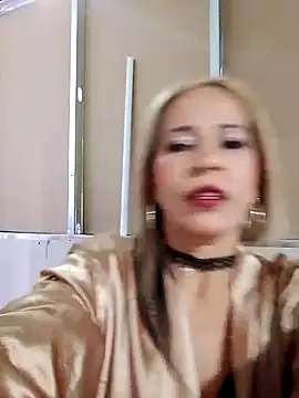 Snapshot of Alisson_Milf chatting on September 2025 12:23:02 AM Alisson Milf online show from September 2025 12:23:02 AM