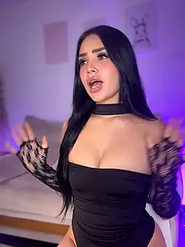 Natti london online show from May 2026 04:29:01 AM