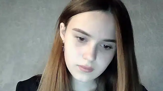 SweetLoraa online show from September 2025 07:27:01 PM