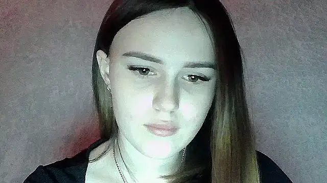 Snapshot of SweetLoraa chatting on December 2025 04:41:02 AM SweetLoraa online show from December 2025 04:41:02 AM