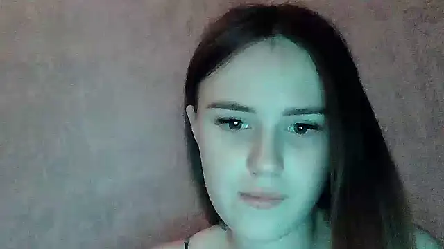 Snapshot of SweetLoraa chatting on February 2026 04:36:01 PM SweetLoraa online show from February 2026 04:36:01 PM