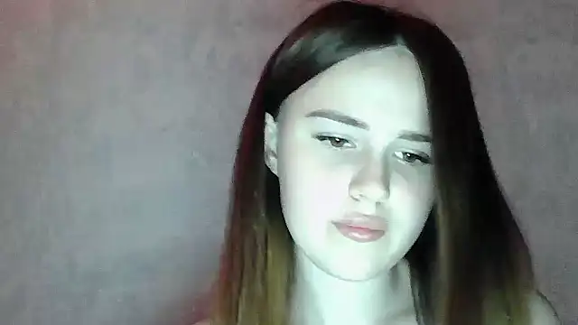 SweetLoraa online show from July 2026 07:23:02 PM