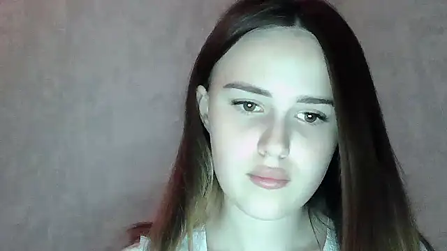 SweetLoraa online show from July 2026 04:04:02 PM