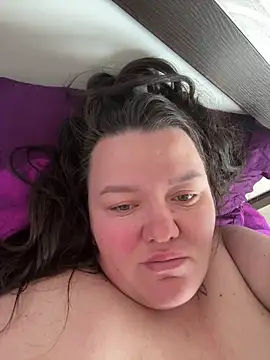 SunnyLeila2101 online show from May 2026 05:37:01 AM