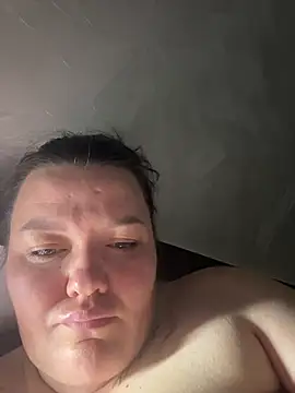 SunnyLeila2101 online show from June 2026 07:03:02 PM