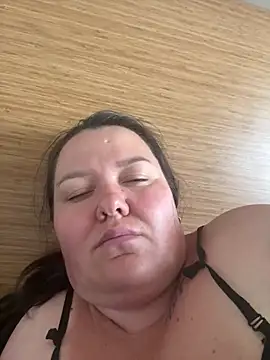 SunnyLeila2101 online show from June 2026 12:36:02 PM