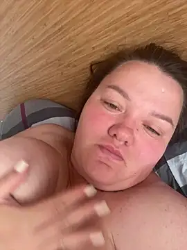 SunnyLeila2101 online show from June 2026 05:06:01 AM