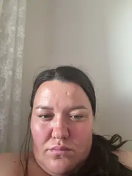 SunnyLeila2101 online show from June 2026 03:40:01 PM