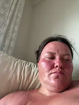 SunnyLeila2101 online show from July 2026 02:01:02 PM