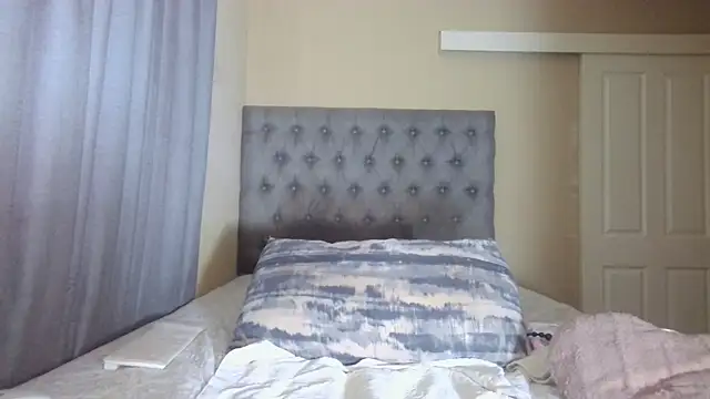 nanababe1 online show from September 2025 09:53:02 AM