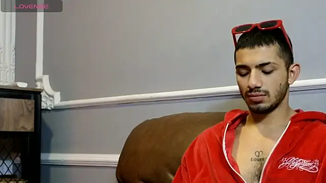 ArturoCardona  online show from October 2025 12:48:02 PM