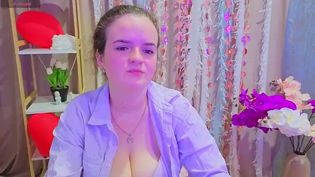 Luisa Rosee online show from February 2026 06:36:01 PM