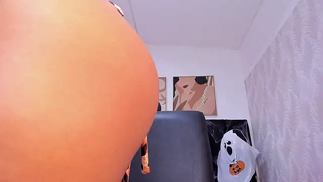 kaylaadams7 online show from October 2025 11:45:02 AM