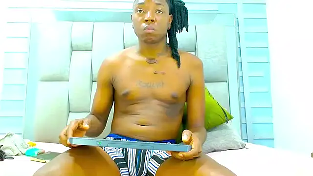 Snapshot of Black_Fire10 chatting on February 2026 07:29:01 PM Black Fire10 online show from February 2026 07:29:01 PM