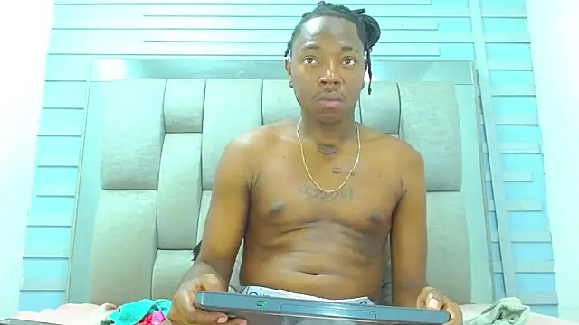 Snapshot of Black_Fire10 chatting on April 2026 06:02:01 PM Black Fire10 online show from April 2026 06:02:01 PM