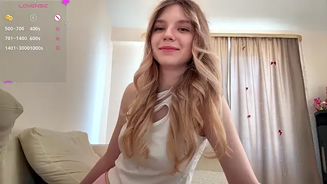 Snapshot of FruityXo chatting on July 2026 01:19:01 PM FruityXo online show from July 2026 01:19:01 PM