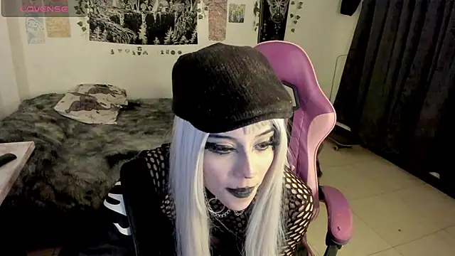 GothKitten666 online show from March 2026 02:04:01 AM