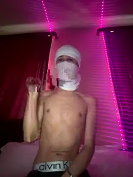 Snapshot of holydirt_luxeno1 chatting on January 2026 12:00:01 PM holydirt luxeno1 online show from January 2026 12:00:01 PM