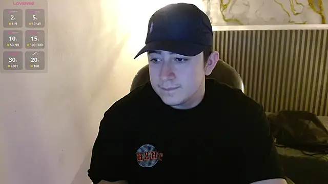 Lancelot 19 online show from October 2025 04:34:01 AM