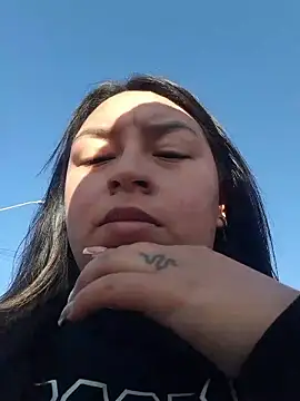 Snapshot of BellaRoux1 chatting on January 2026 12:55:01 PM BellaRoux1 online show from January 2026 12:55:01 PM