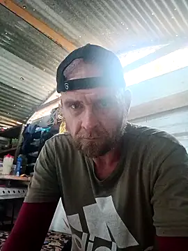 Snapshot of Canuseemeray chatting on November 2025 10:26:01 PM Canuseemeray online show from November 2025 10:26:01 PM