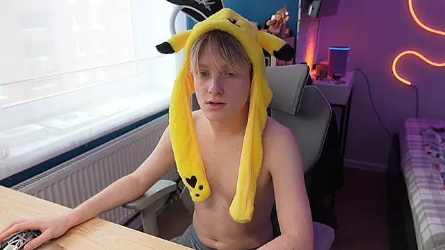 Snapshot of Serxyi chatting on January 2026 09:37:02 AM Serxyi online show from January 2026 09:37:02 AM