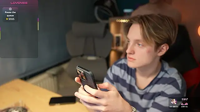 Snapshot of Serxyi chatting on February 2026 04:47:02 PM Serxyi online show from February 2026 04:47:02 PM