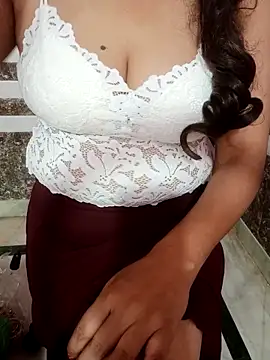 riya reena online show from May 2026 06:40:02 AM