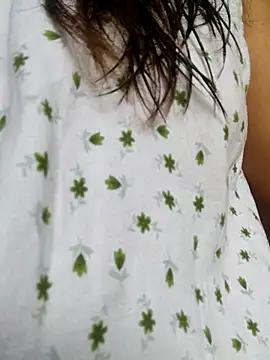 Snapshot of Bhabi-Hot0 chatting on November 2025 06:12:01 AM Bhabi-Hot0 online show from November 2025 06:12:01 AM