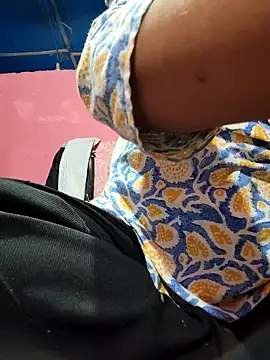 Snapshot of Bhabi-Hot0 chatting on November 2025 01:17:01 AM Bhabi-Hot0 online show from November 2025 01:17:01 AM