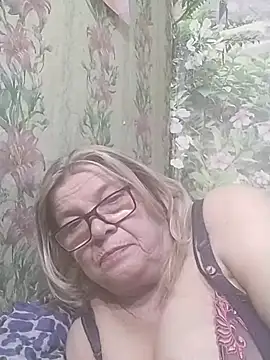 Snapshot of MargaritaSweet51 chatting on April 2026 10:41:02 PM MargaritaSweet51 online show from April 2026 10:41:02 PM