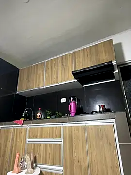 Snapshot of LuluMonroe_Eup chatting on October 2025 03:14:02 AM LuluMonroe Eup online show from October 2025 03:14:02 AM